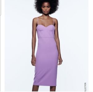 ZARA Corset Style Sheath Midi Dress with Sweetheart Neckline In Purple. Size MED